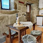 Moinhos Do Poço - Nova Gestão Chalé Castro Laboreiro