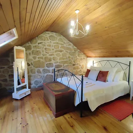 Moinhos Do Poço - Nova Gestão Chalé Castro Laboreiro