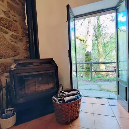 Moinhos Do Poco Castro Laboreiro