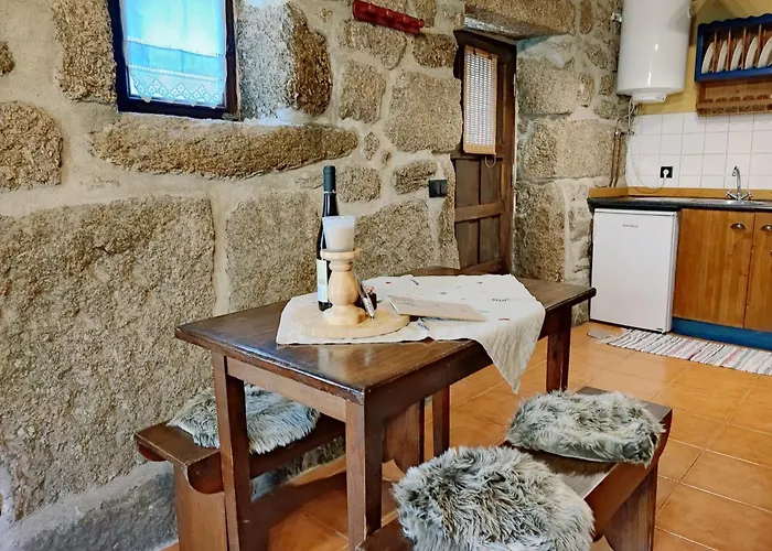 Moinhos Do Poco Chalet Castro Laboreiro