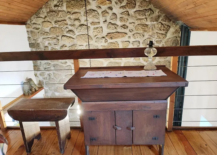 Moinhos Do Poco * Castro Laboreiro