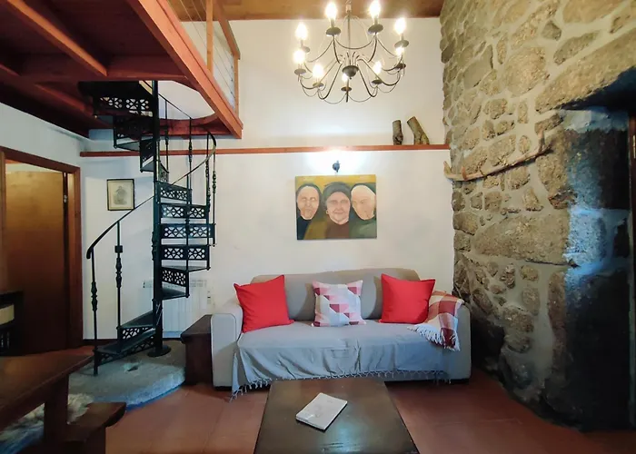 Moinhos Do Poço - Nova Gestão Chalé Castro Laboreiro