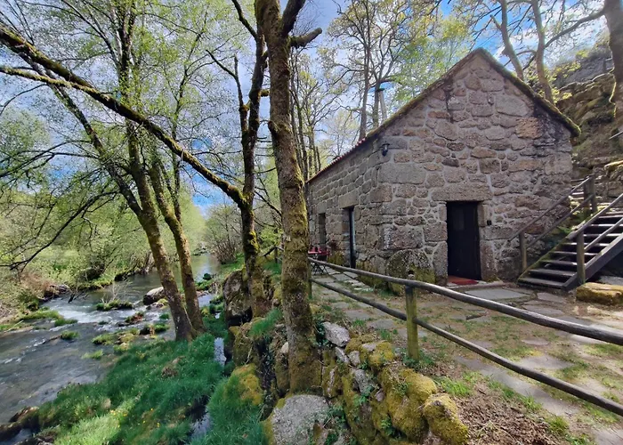 Moinhos Do Poco Castro Laboreiro