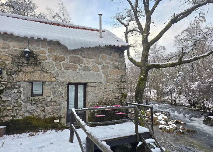 Moinhos Do Poco Chalet Castro Laboreiro